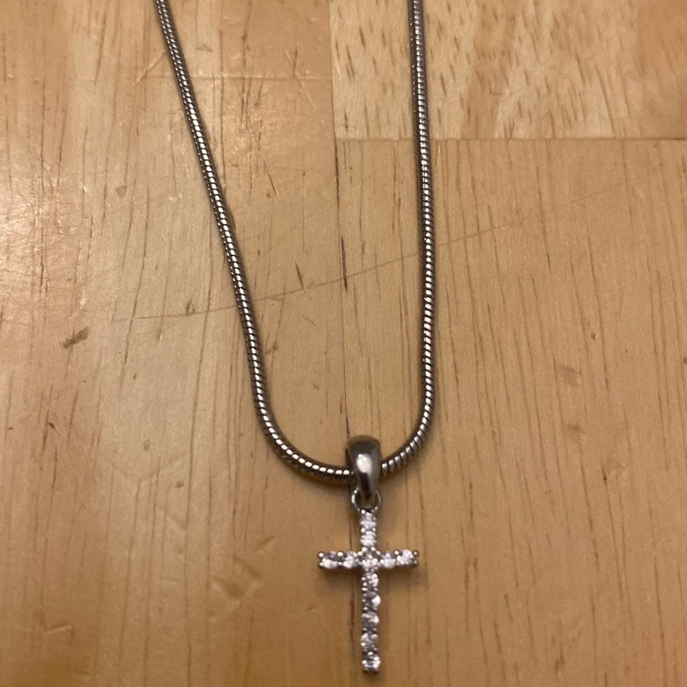 Francesca's Collections Silvertone & cubic zirconia Cross Necklace 16-18 in NWT